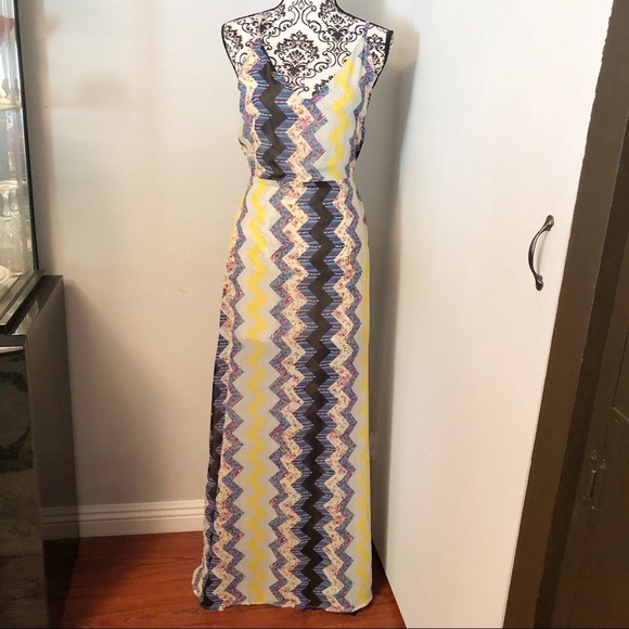 TOBI Chevron Print Maxi Dress - Picture 1 of 9